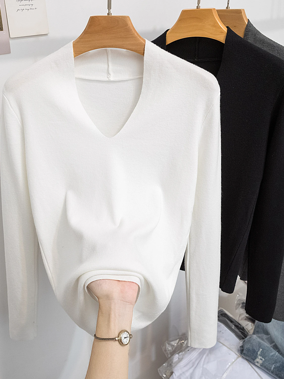 حجم كبير المرأة V-Ne تريكو سليم صالح طويل Sve قاعدة طبقة عادية Sle الخريف الشتاء جديد وصول ملابس داخلية تي شيرت