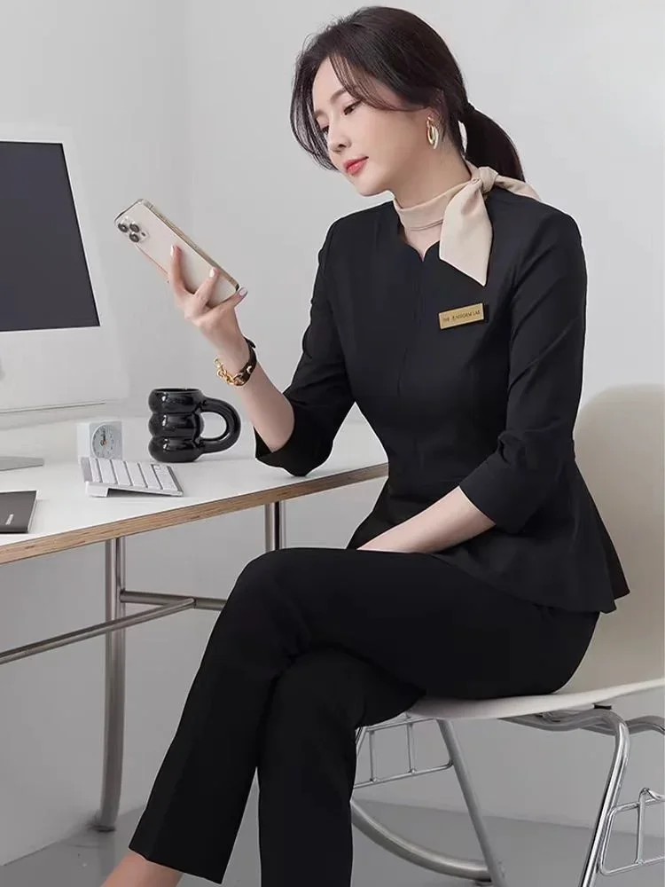 

2024 Beautician Work Clothes Female Hotel Front Desk Fashion Professional Black Top and Pants Set Health Salon SPA Uniform Sales