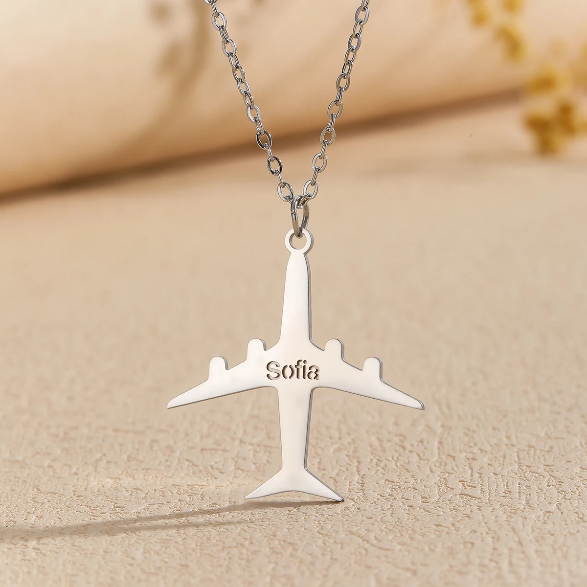 Cxwind Classic niche design trendy men's and women's airplane necklace simple hip-hop nightclub dance cute airplane pendant gift
