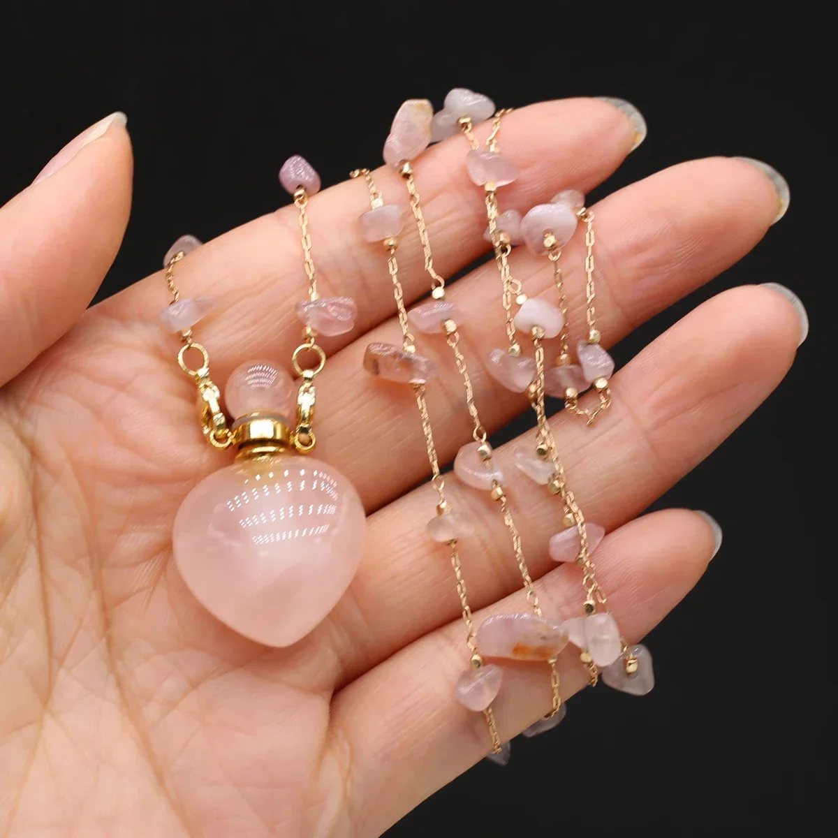 Natural Amethysts Gravel Chain Necklace Charms Natural Stone Perfume Bottle Necklace for Women Jewerly Essential Oil Diffusers