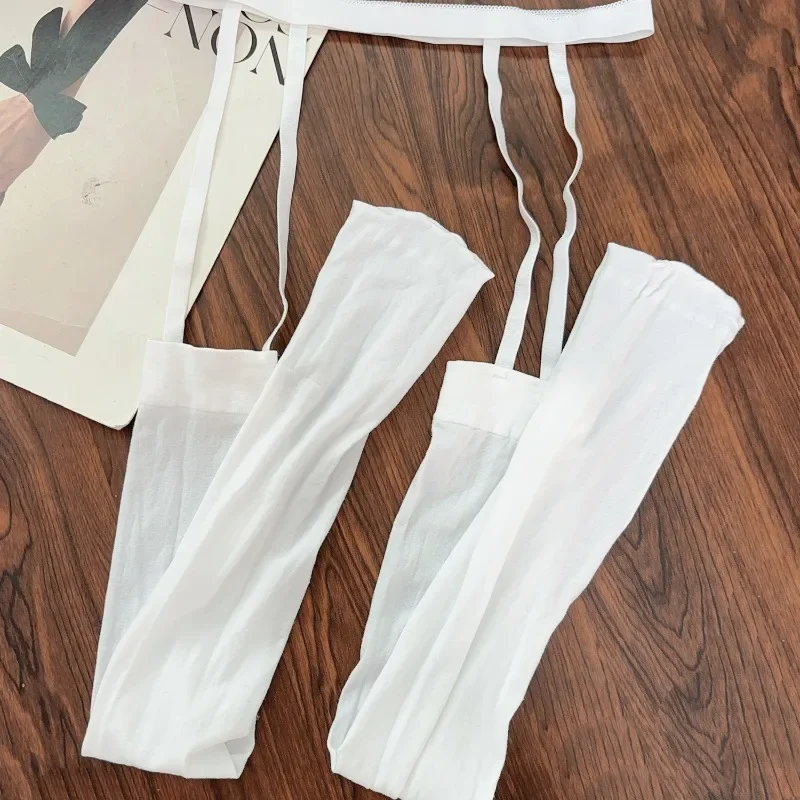 1/2Pairs رقيقة الحمالات جوارب النساء الإفراط في الركبة الفخذ العليا جوارب الصيف تنفس غير النظامية اليابانية الجوارب الطويلة