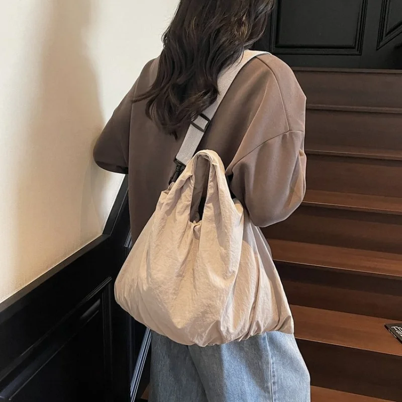 

2025 New High-end Luxury Brand Ladies Leather Tote Bag Famous Designer Paris Elegant Simple Style Premium​