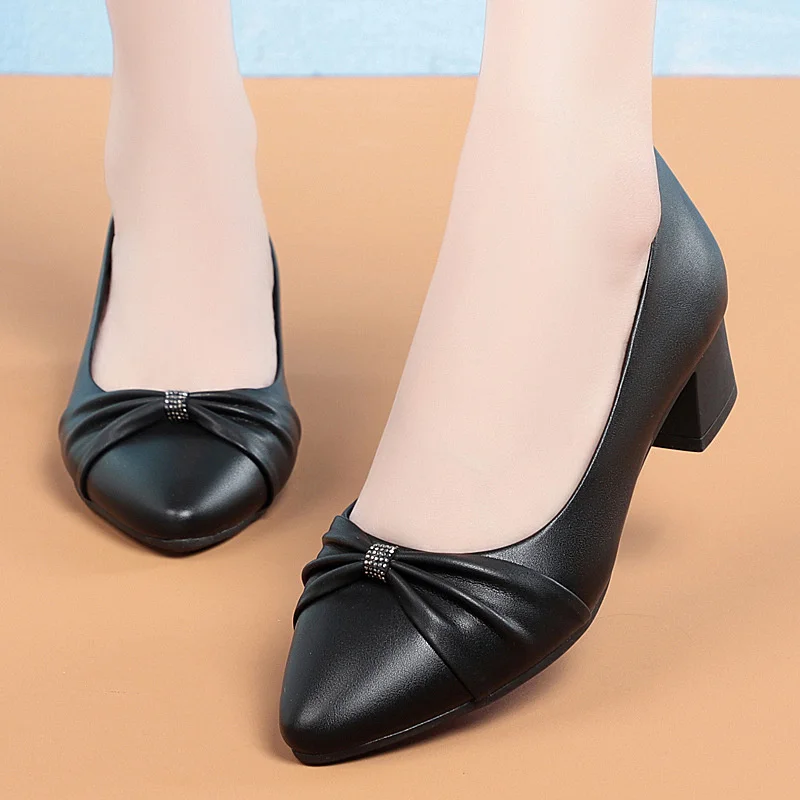 Women Causal Pumps Pointed Toe Office Spring Autumn Shoes Butterfly  Shoes Black Comfortable Slip on Soft Leather Shoes