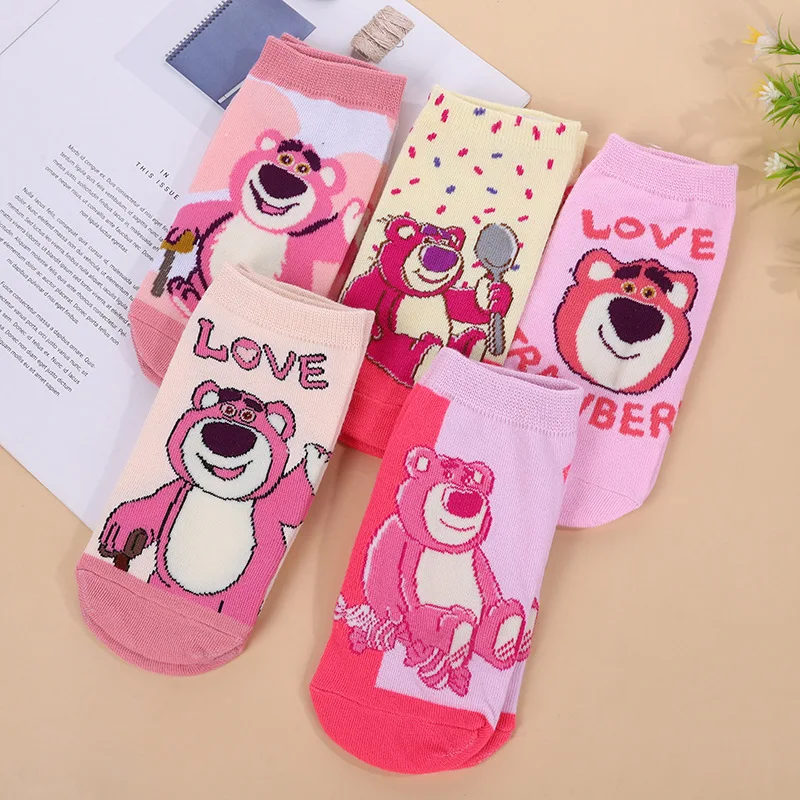 

Disney new cartoon socks combed cotton pink system cute Strawberry bear girls boat socks Animation cartoon socks