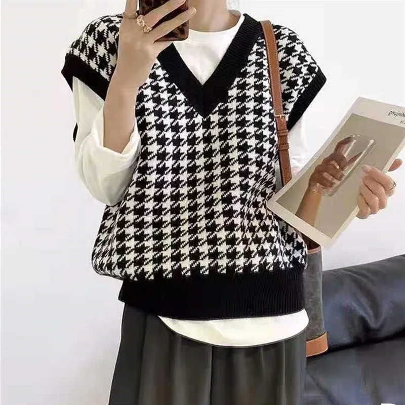 

Houndstooth Plaid V-neck Sleeveless Knit Pullover Sweater Women Tank Vest Waistcoat Autumn Winter Knitted Loose Top Korean Cloth