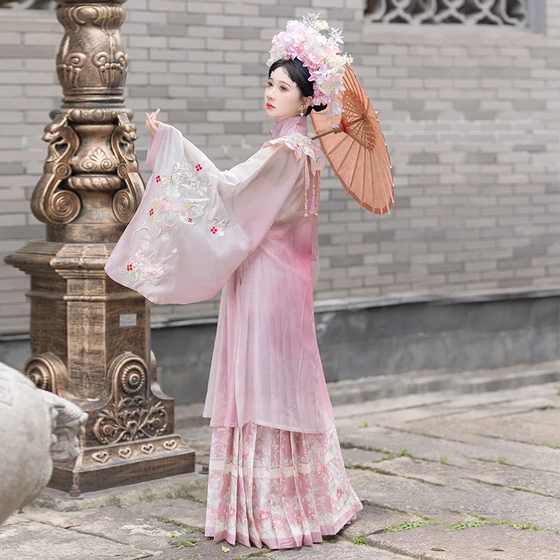 الأصلي Hanfu أنثى مينغ الصناعة الثقيلة التطريز الحصان الوجه تنورة تانغ هان عناصر الربيع والصيف