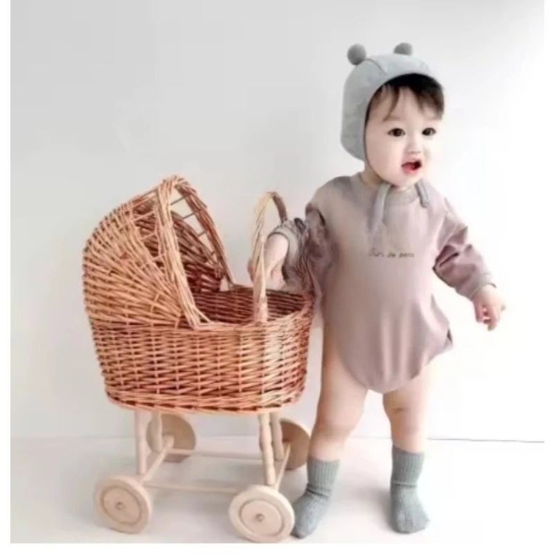 Handwoven Wicker Bassinet Stroller Multi-Functional Storage Basket for Pets Infants Boho Chic Nursery Decor