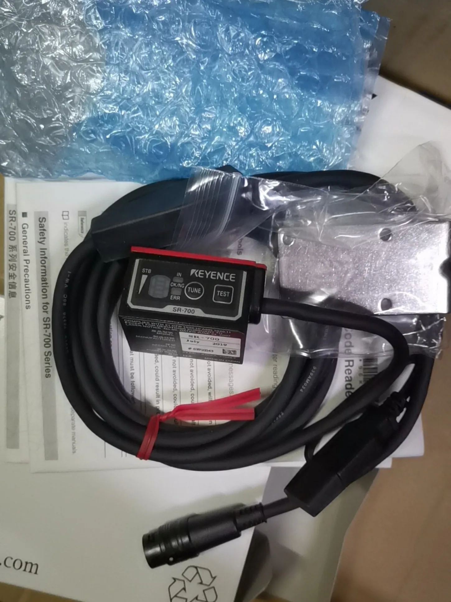 1 lector de códigos KEYENCE SR-700 SR700 nuevo # Moqu