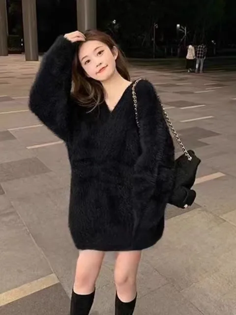 

Весенний утепленный свитер из искусственного меха с V-образным вырезом, теплый, свободный, белый, базовый, в стиле lazy, под хлопковую куртку, модный женский трикотаж