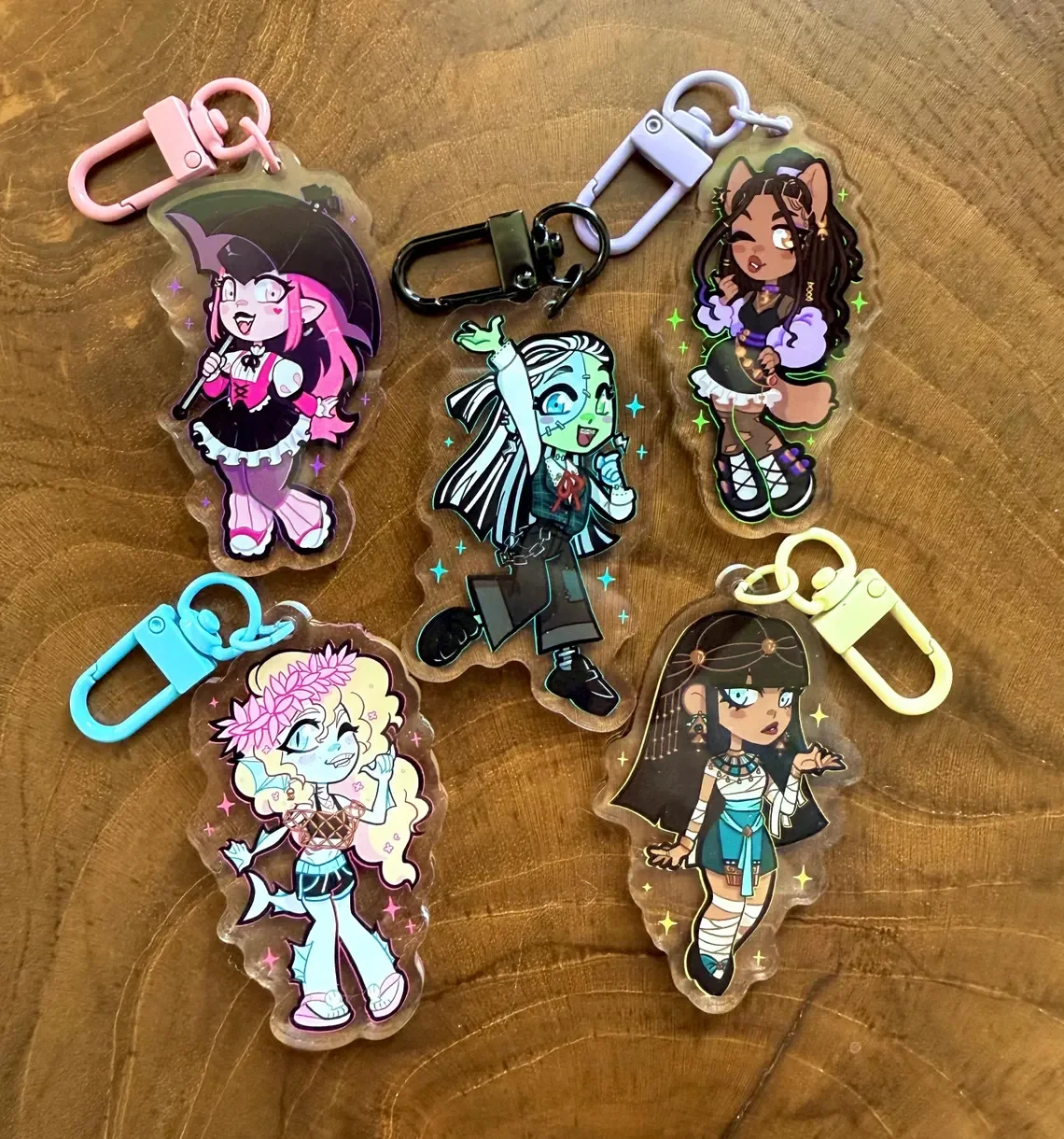 Tech Girl Accessories - Breloczki z motywem anime, metalowe zawieszki