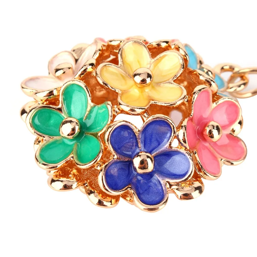 Alloy Flowers Ball Keychain Hollow Out Exquisite Craftsmanship Heart Key Keychain Multicolor Rhinestone Key Ring