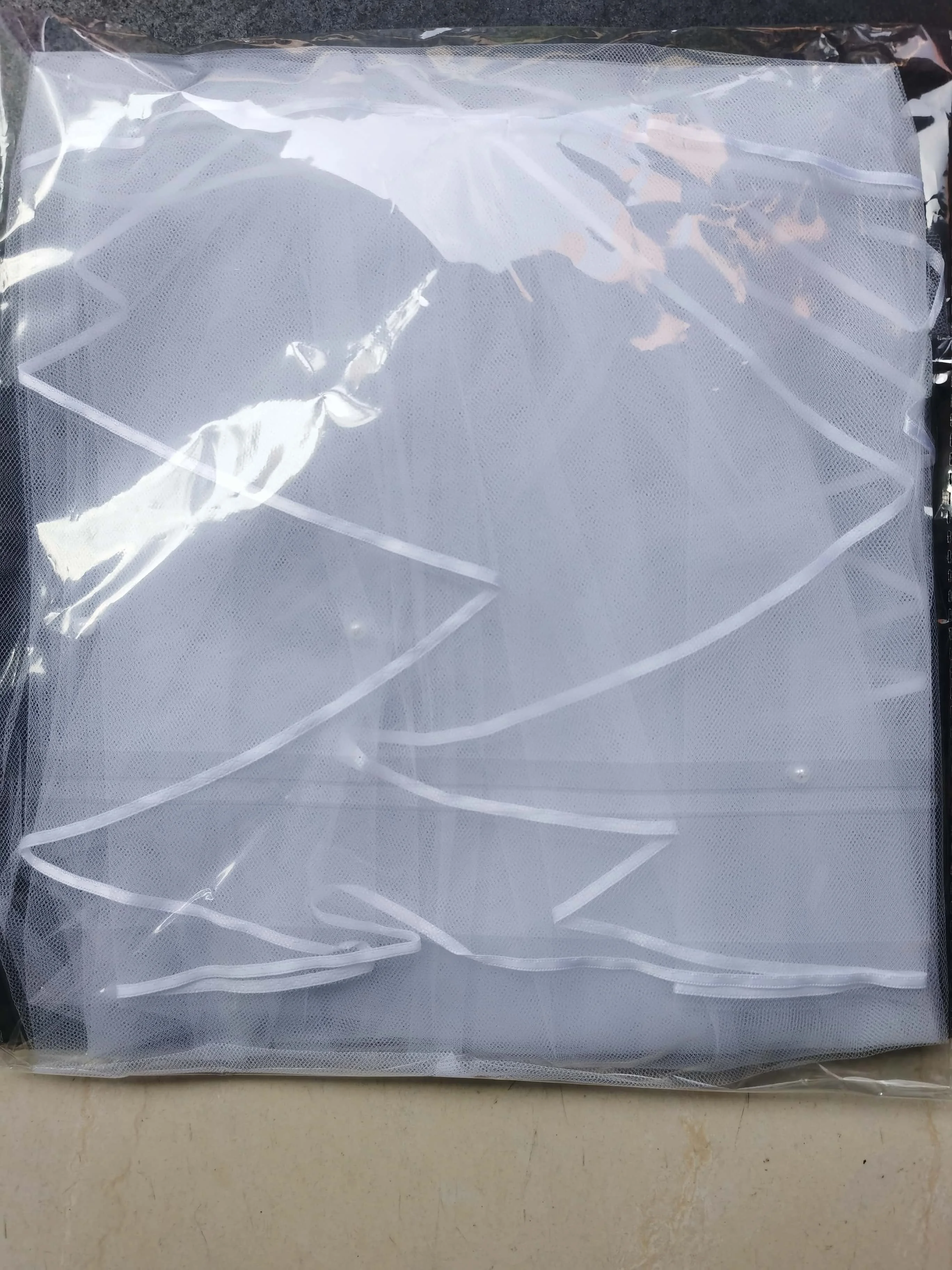2 TIER WHITE IVORY BRIDAL WEDDING VEIL WITH DIAMANTES CRYSTALS & COMB 36