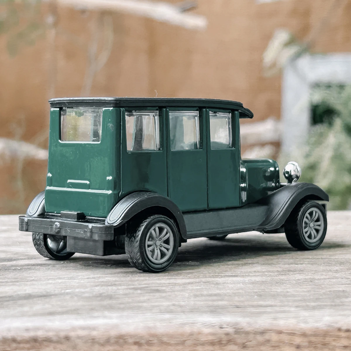 Coche de aleación Vintage fundido A presión para niños y adultos, modelo de Ford A 1930, coche clásico extraíble, réplica de vehículo en miniatura,