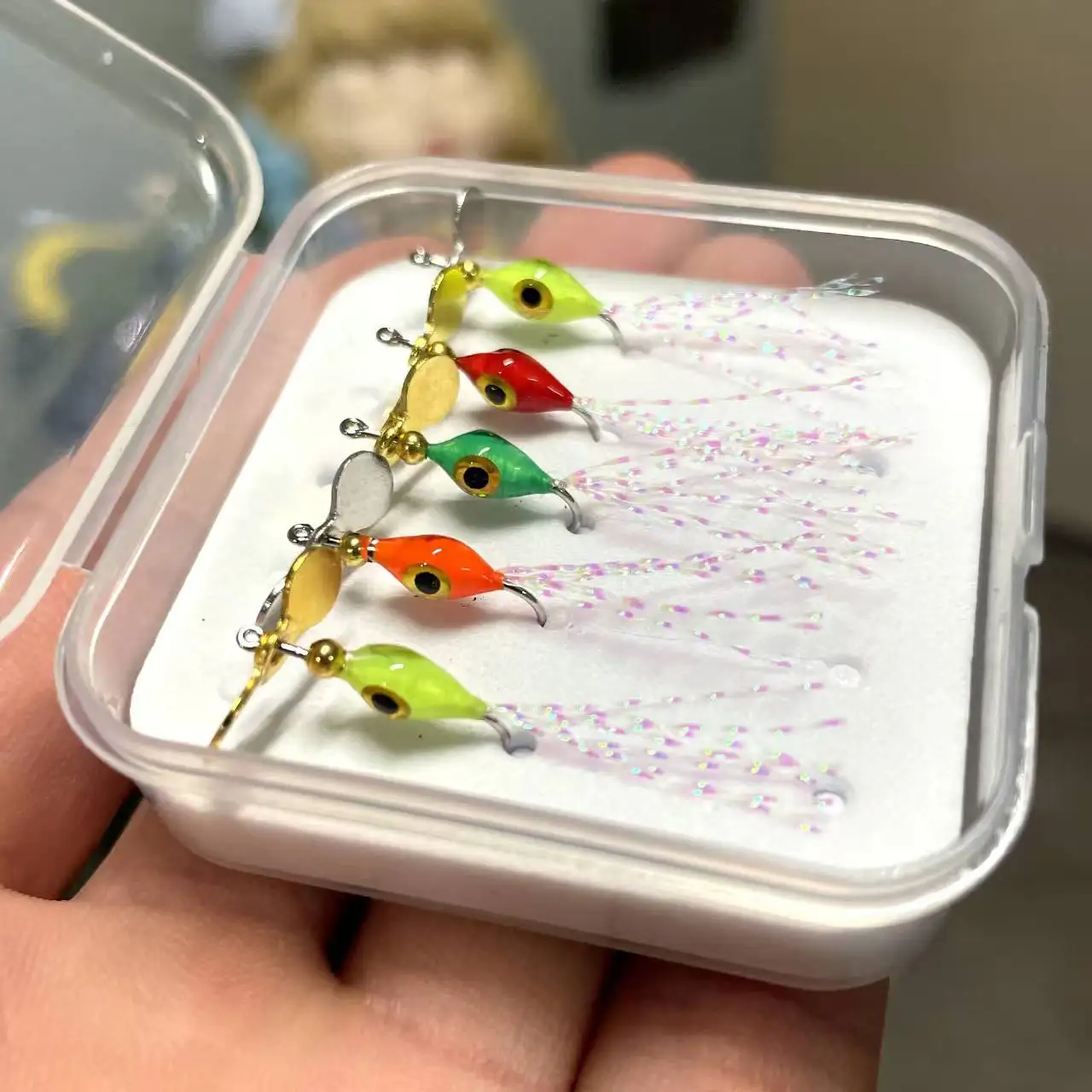 5 uds hélice brillo mosca cebo giratorio metal tocadiscos pez cebo mosca insecto cebo trucha bass cebo