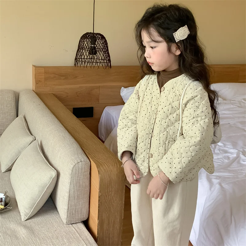 

2025 красивая теплая утепленная верхняя одежда больших размеров для подростков, спортивная детская одежда, пальто для девочек, зимняя хлопковая ветровка