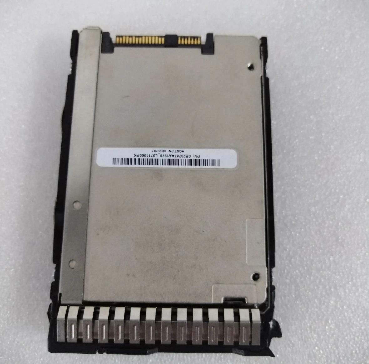 

Для P06571 P06194-B21-001 480G RI SFF SE4011 SSD SATA 6G Твердотельный накопитель