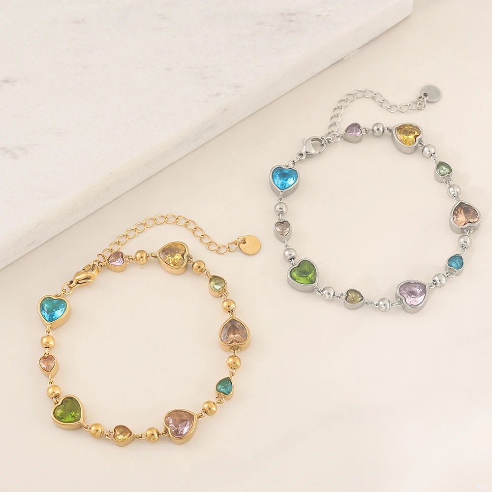 Exquisites Regenbogen-Herz-Kristallarmband für Damen, Edelstahl PVD 18K vergoldet, lichtbeständig, beliebtes Schmuckzubehör – Detail 3