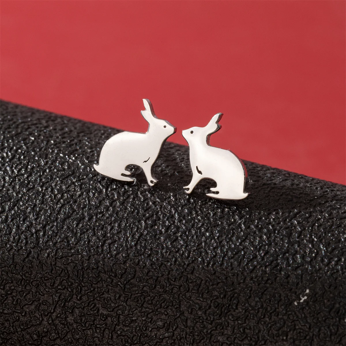 Tragus Piercing Stainless Steel Tiny Stud Earrings For Women Cute Bunny Rabbit Animal Earringsfashion Jewelry 2024 New Trend