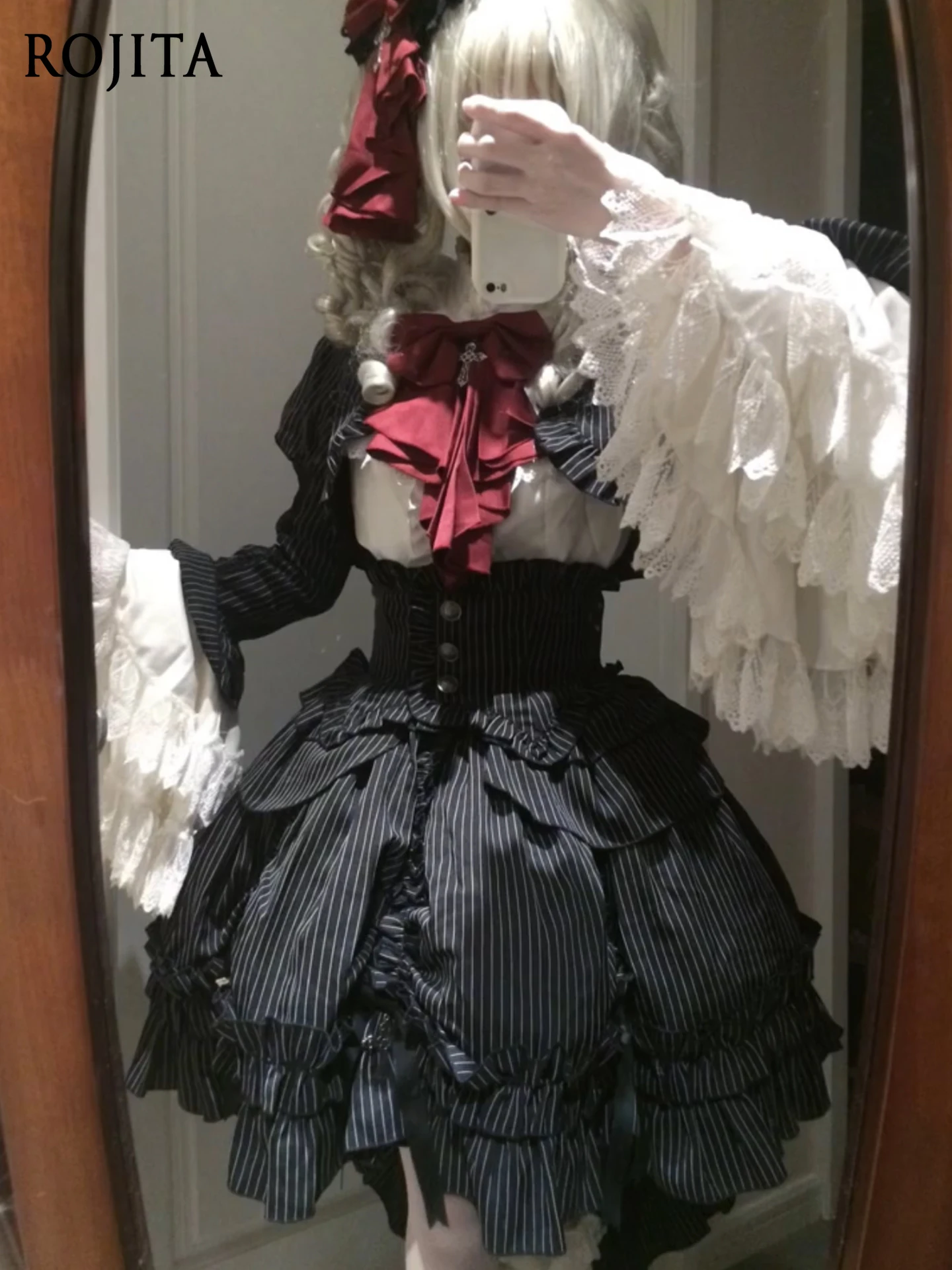 

Halloween Dark Gothic Lolita Coat Long Sleeve Shirt Puff Skirt Waist Slimming Lolita Daily Jacket + Shirt + Skirt 3-piece Set