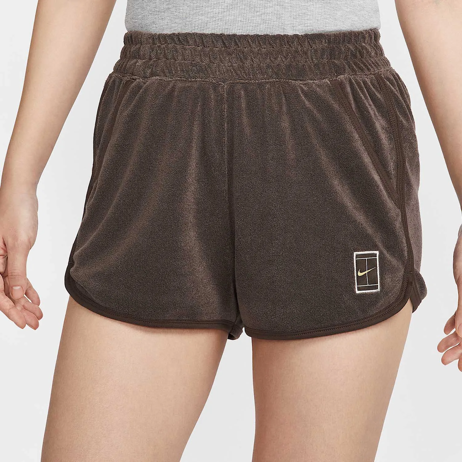 

Женские спортивные шорты Nike Authentic Court Heritage в стиле ретро FQ2283-237