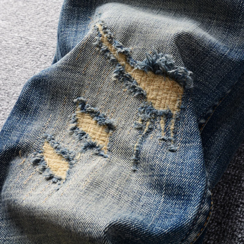 Fashion Designer Men Jeans Retro Washed Blue Elastic Slim Fit Ripped Jeans Men Embroidery Patched Vintage Denim Pants Hombre