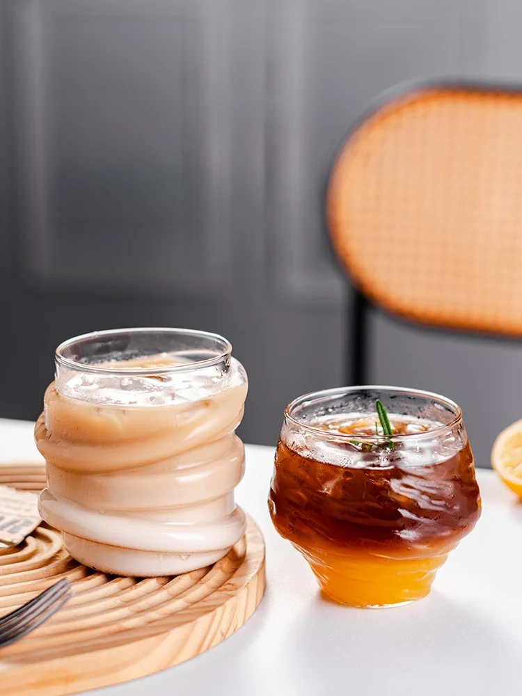 

Irregular Transparent Glass Cup Coffee Special Cup High Aesthetic Value Dir Australian White Cup Ice Latte Cup Commercial