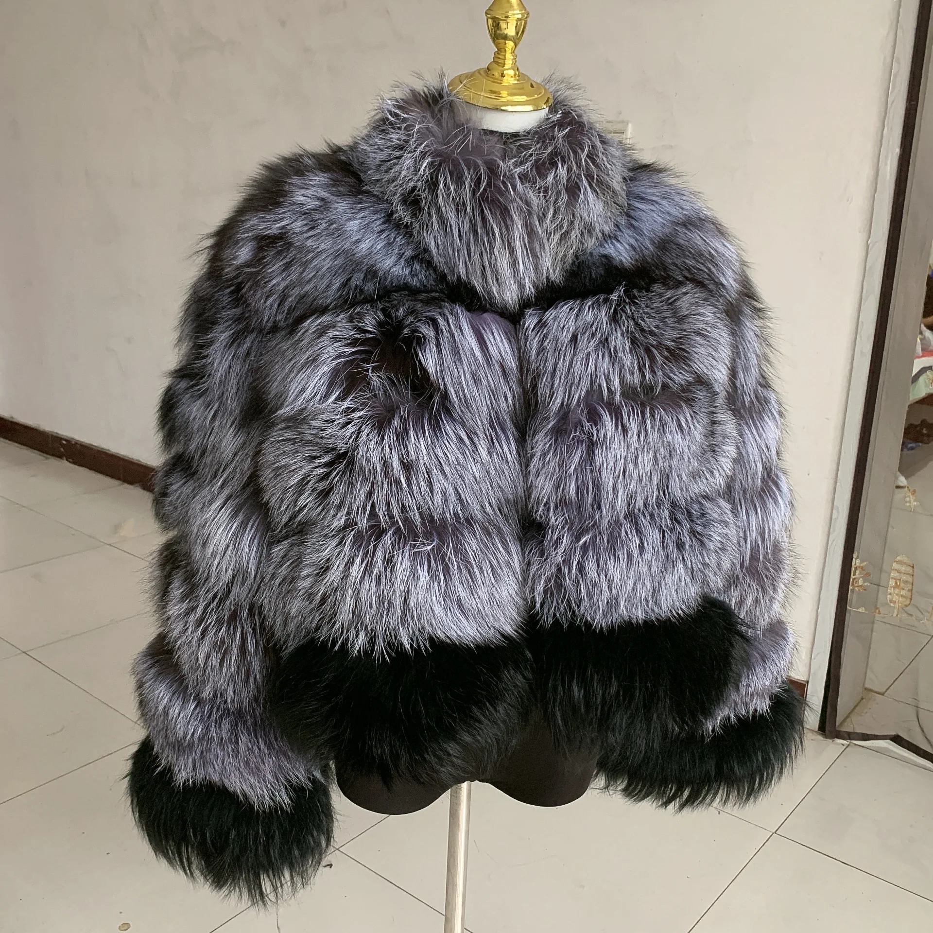 2025 new fox fur coat mixed color women's winter warm and fashionable real fox fur leather jacket