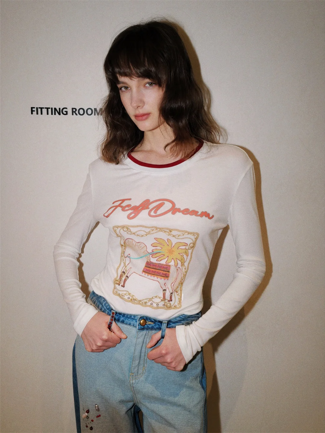 

Женская футболка Moss Yeh Long Sve T-irt, красная, с принтом, пэчворк, приталенная, повседневная, весенняя коллекция