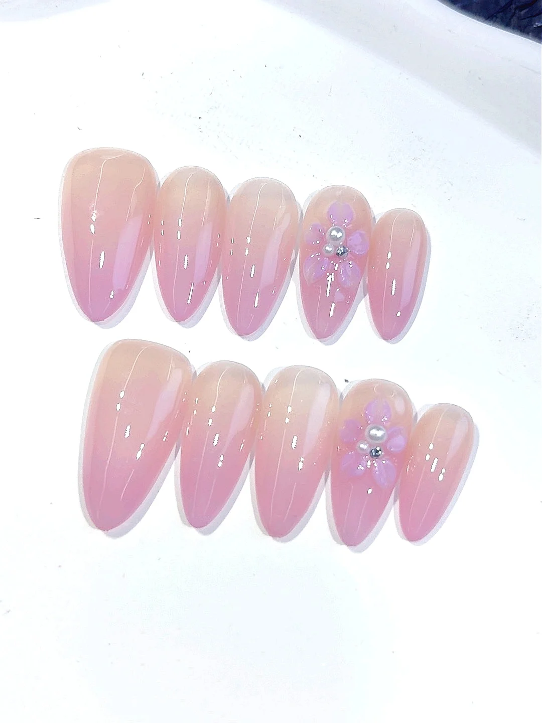 الوردي أومبير 3D زهرة اللؤلؤ حجر الراين اللوز الصحافة على الأظافر، مجموعة الأظافر كاذبة اليدوية للنساء (C444)