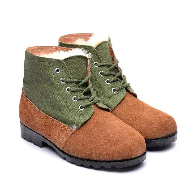 Botas de couro de camurça impermeáveis masculinas, tênis de pelúcia quente, botas de neve no tornozelo ao ar livre, sapatos casuais, inverno, 2024