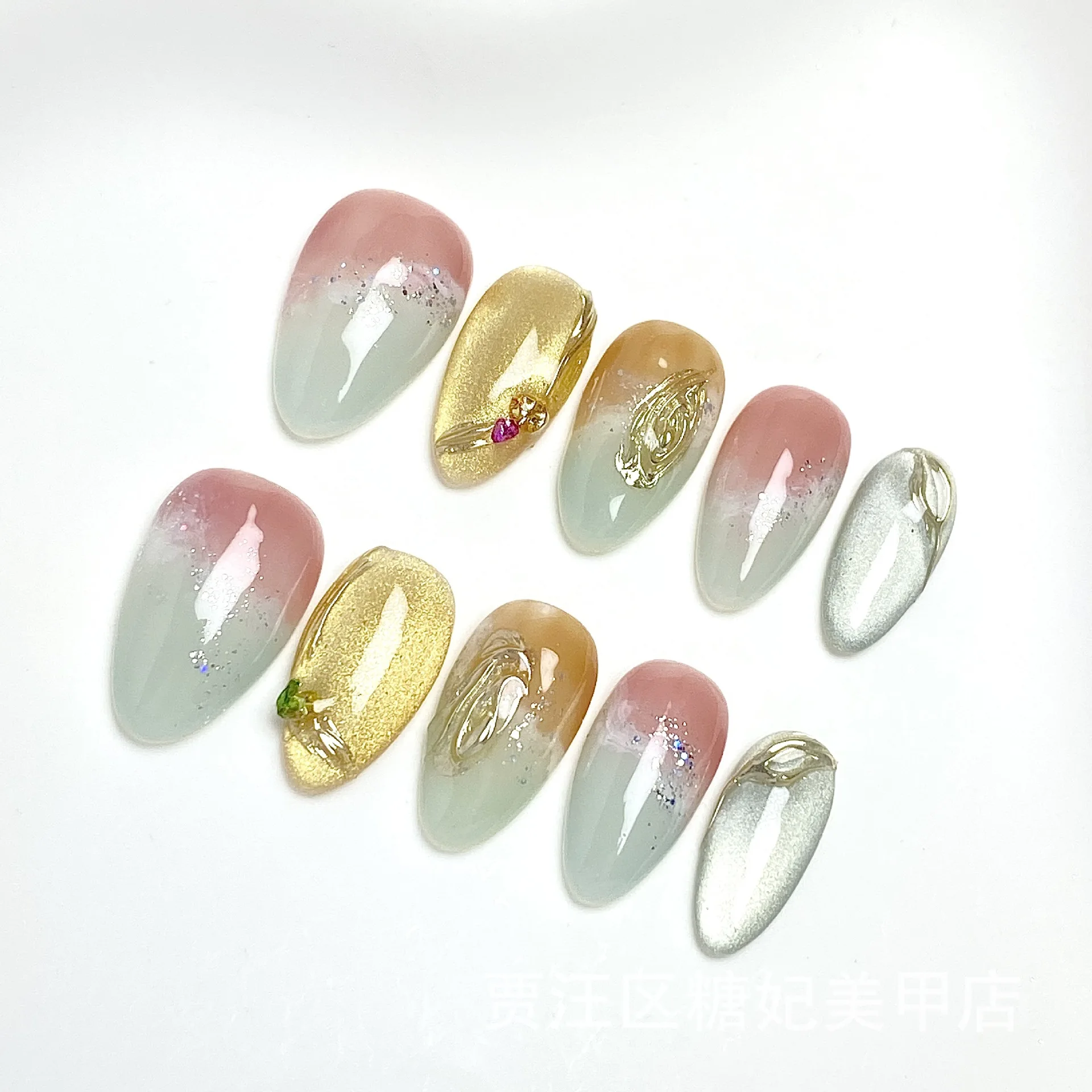 10 قطعة اللوز القصير اليدوية الصحافة على الأظافر عين القط لطخة تصميم الأظافر وهمية لامعة مسحوق قابلة لإعادة الاستخدام غطاء كامل الأظافر كاذبة نصائح