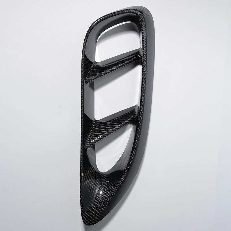Suitable for 35900.00G Side Outlet Two-Piece Adhesive Dry Carbon Fiber Air Mask Spot Car Accessories