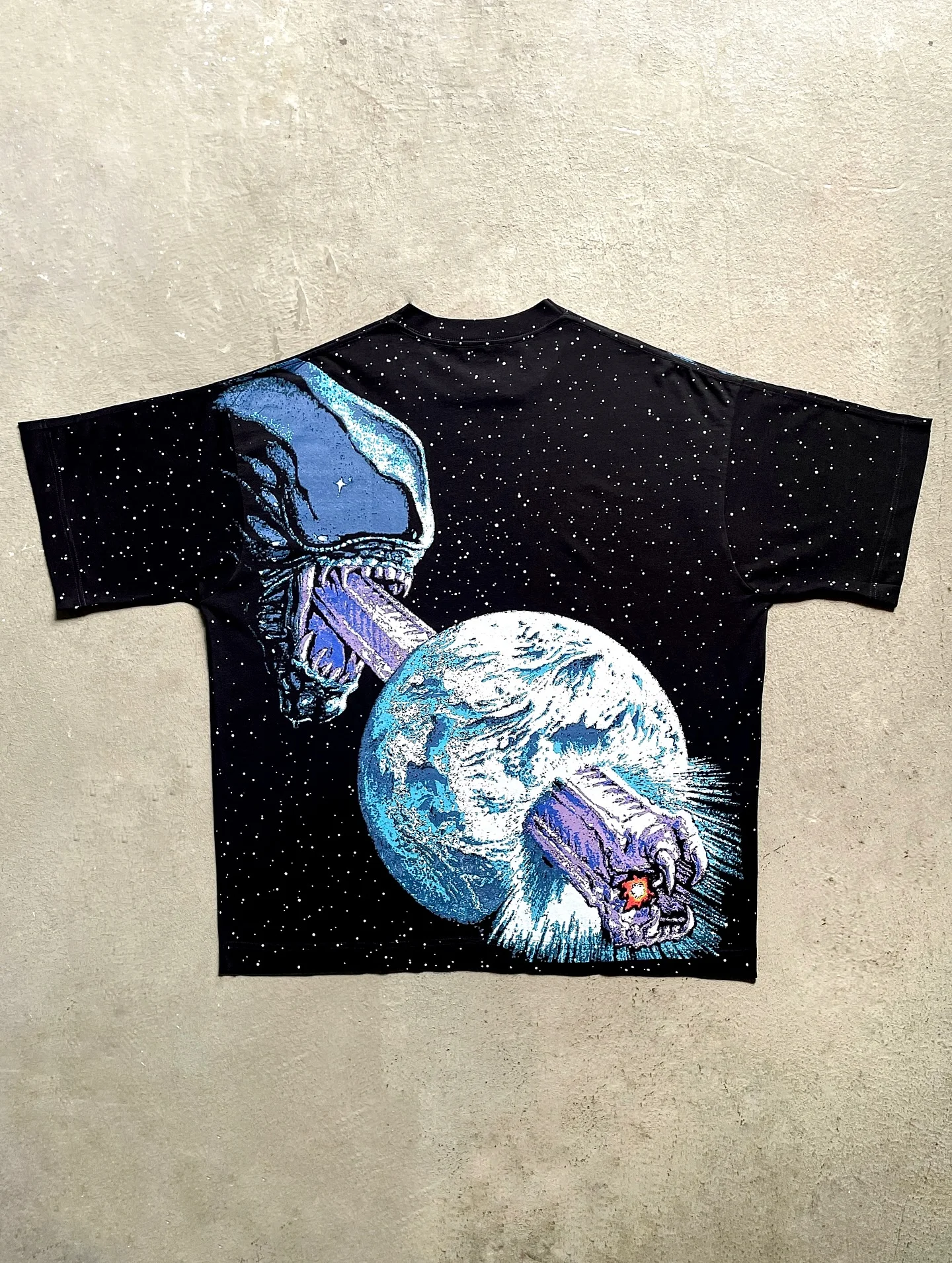 

Классическая футболка с американскими фильмами триллера, винтажные футболки с рисунком Alien Punch Earth, уличная одежда унисекс, рубашки для женщин, одежда