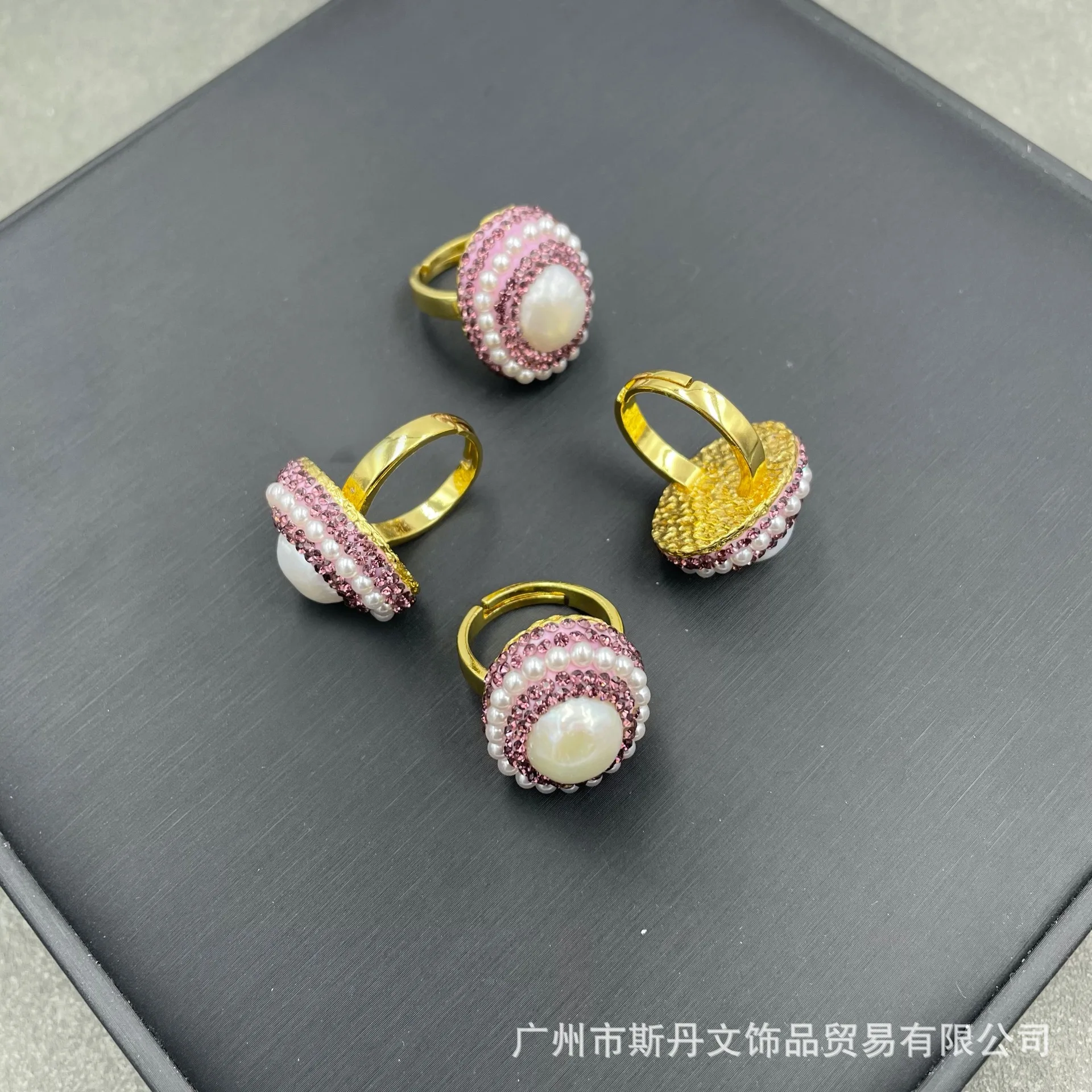 

Natural baroque pearl, European and American personalized fashion color retention real source ring