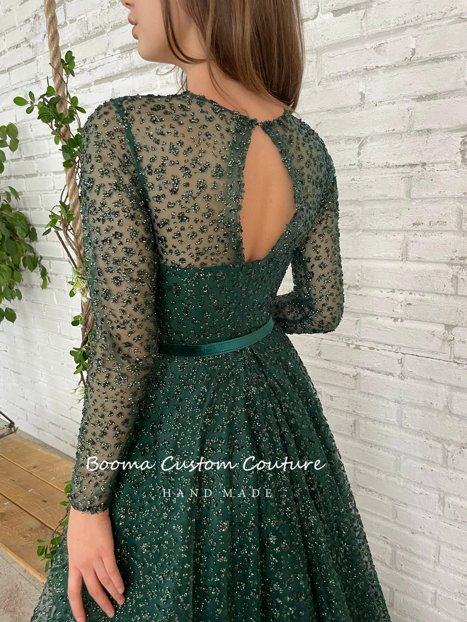 Booma Emerald Green Glitter Lace Prom Dresses Lange Mouwen Sheer Hals A-lijn Formele Avondjurken Open Back Party Jurken