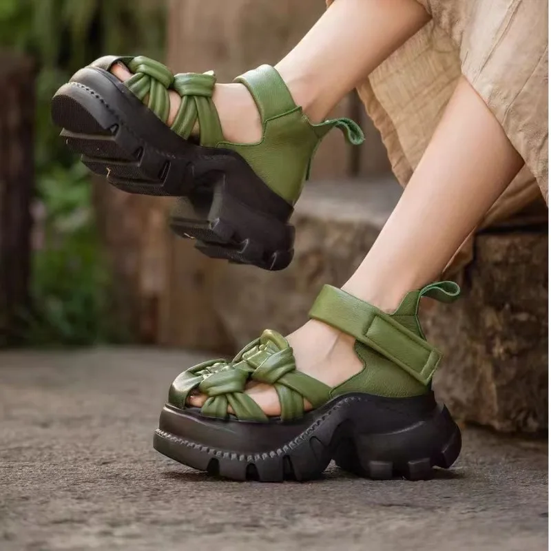 

Модные летние женские сандалии с открытым носком, кроссовки на танкетке и платформе, женские сандалии на толстой подошве, новые повседневные пляжные шлепанцы