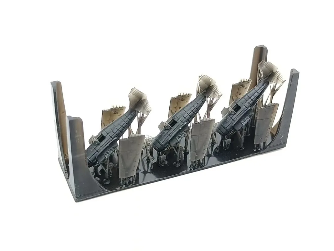 Модель YOUZI YZ-013B 1/350: истребитель ВМС США F4F-4 