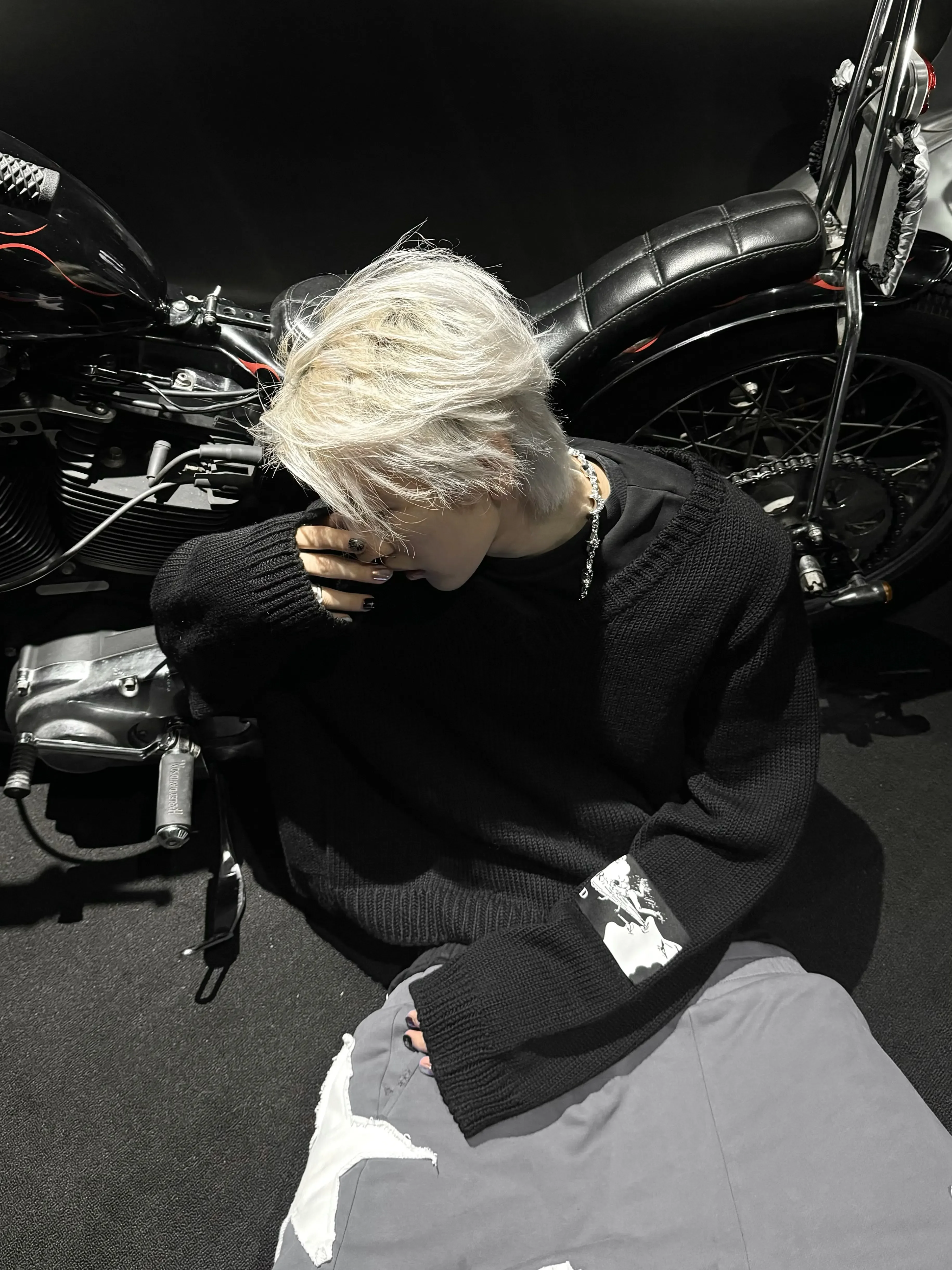 ER/D 21AW 100% Wool Patch Shaped Irregular V-Neck Sweater