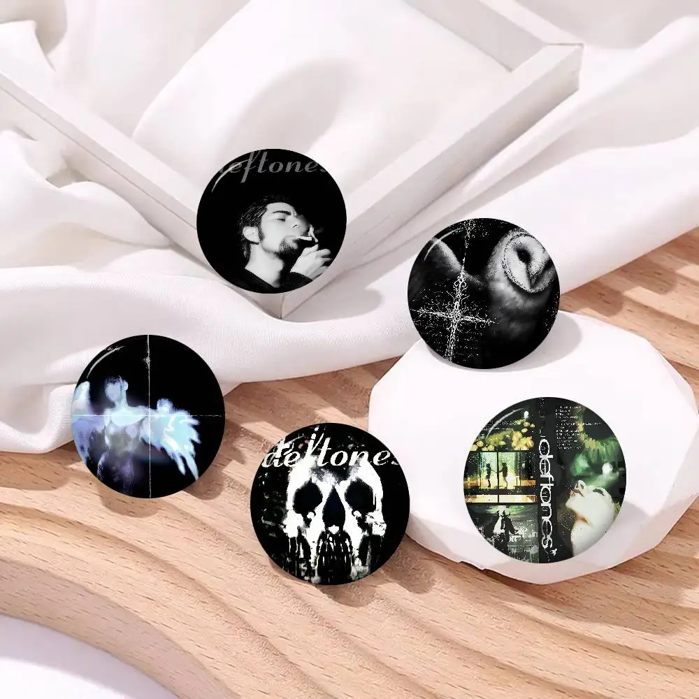D-Deftones Badges S…