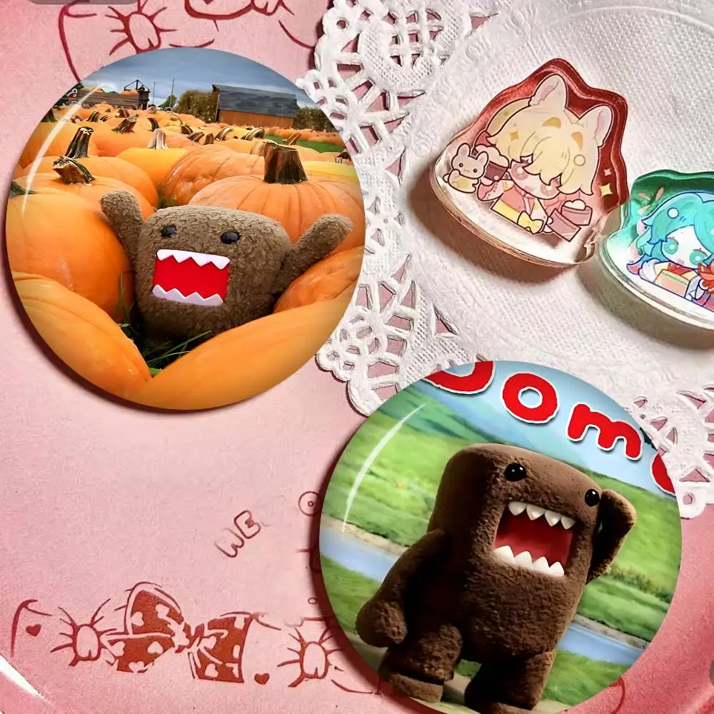 Cute domo kun New  Brooches Soft Button Pin Funny Silly Gnarpy on A Skateboard Meme Badge Gamer Collection Gifts
