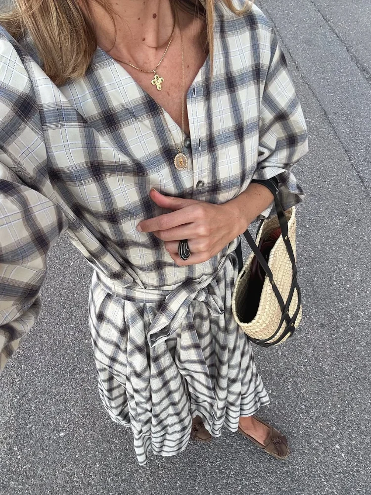 Sukienka koszulowa w kratę z bufiastymi rękawami, damska, codzienna, z dekoltem w serek, krótkie rękawy, sznurowana, zapinana na guziki, długa sukienka, elegancka sukienka do pracy, na ulicę.