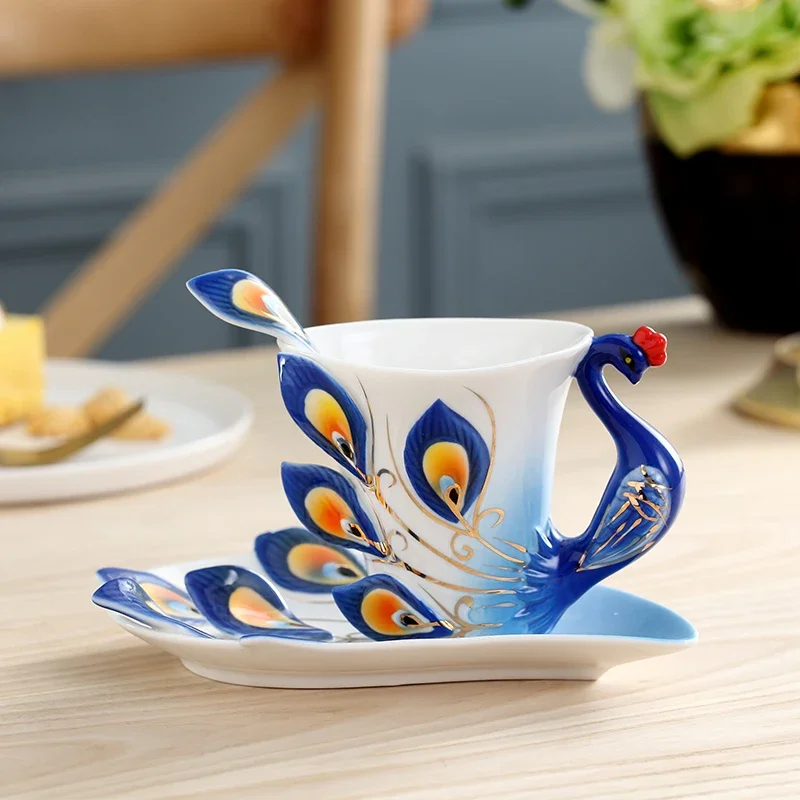 European Peacock Coffee Cup Saucer Spoon Set Ceramic Accessories Home Livingroom Ornaments Crafts Dining Room Table Decoration