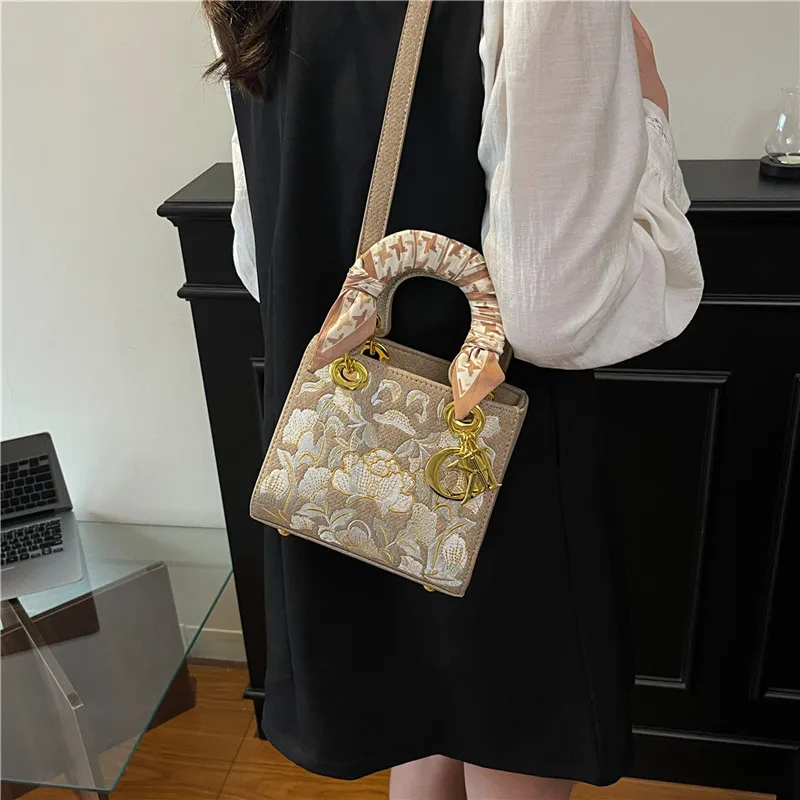 

Роскошный стильный дизайн, сумка через плечо с цепочкой и ремешком, сумка для отдыха и путешествий, высококачественная популярная сумка на плечо на молнии