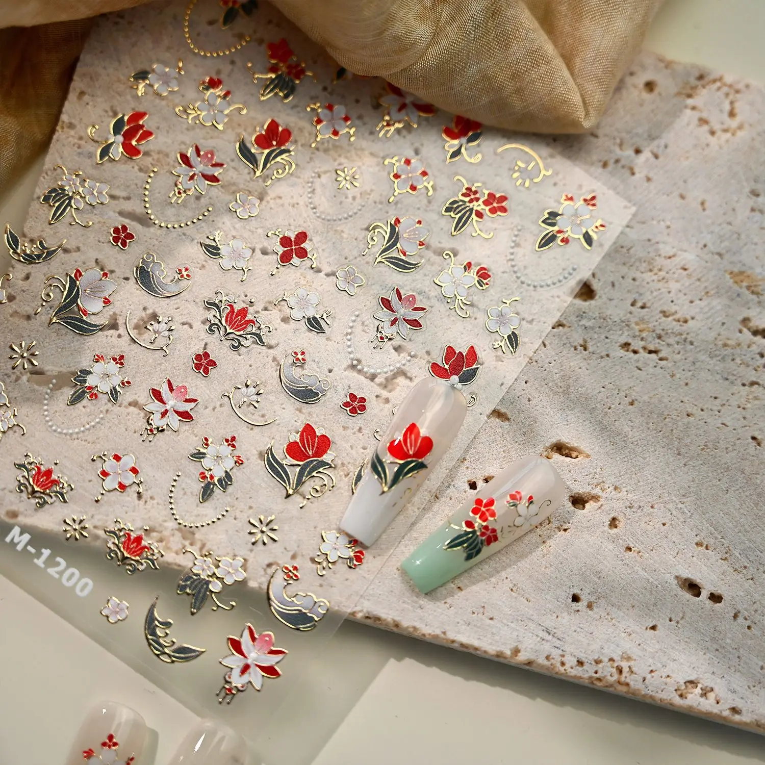 Autocollants Vintage en relief 5D, fleurs blanches et rouges, bord doré, lune, perle, Nectlace, Nail Art, décalcomanies de manucure, breloques chinois élégantes