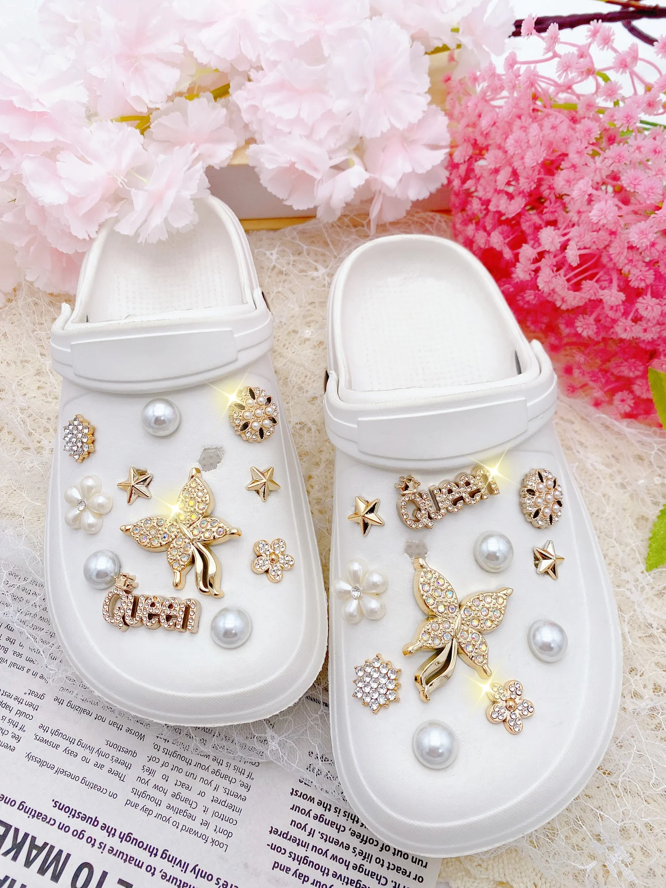 22 Pcs Fashionable Versatile (ABS) Golden Butterflies, Pearl DIY Detachable Shoe Accessories, Garden Shoe Sandal Decorative Buck