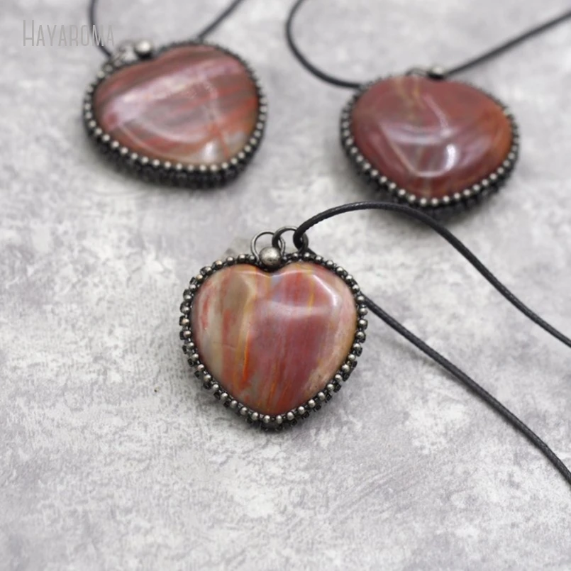 10Pcs Vintage Gift For Her Handmade Jewelry Soldered Heart Point Antique Silver Color Leather Rope Carnelian Necklace NM50629