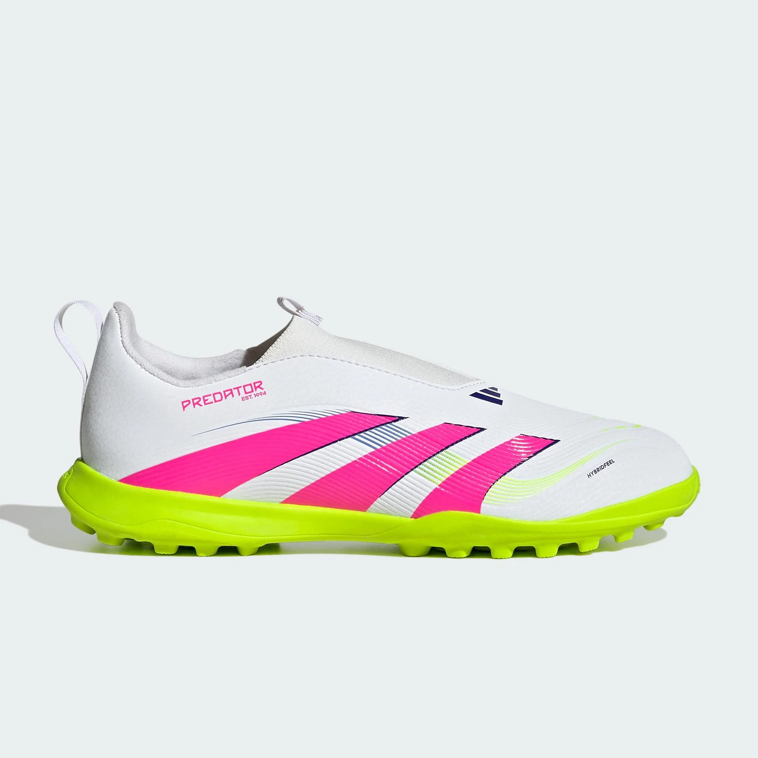 

Adidas genuine PREDATOR children's wear-resistant and shock-absorbing training football shoes ID3816