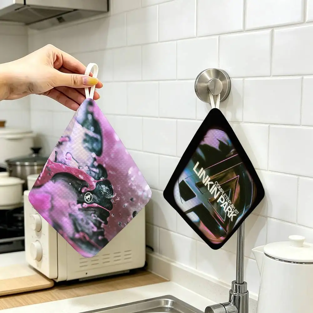Band L-Linkin Cool P-Park  Hanging Style Hand Wiping Towel Polyester Cotton Anti-fade For Indoor Kitchen Living Room