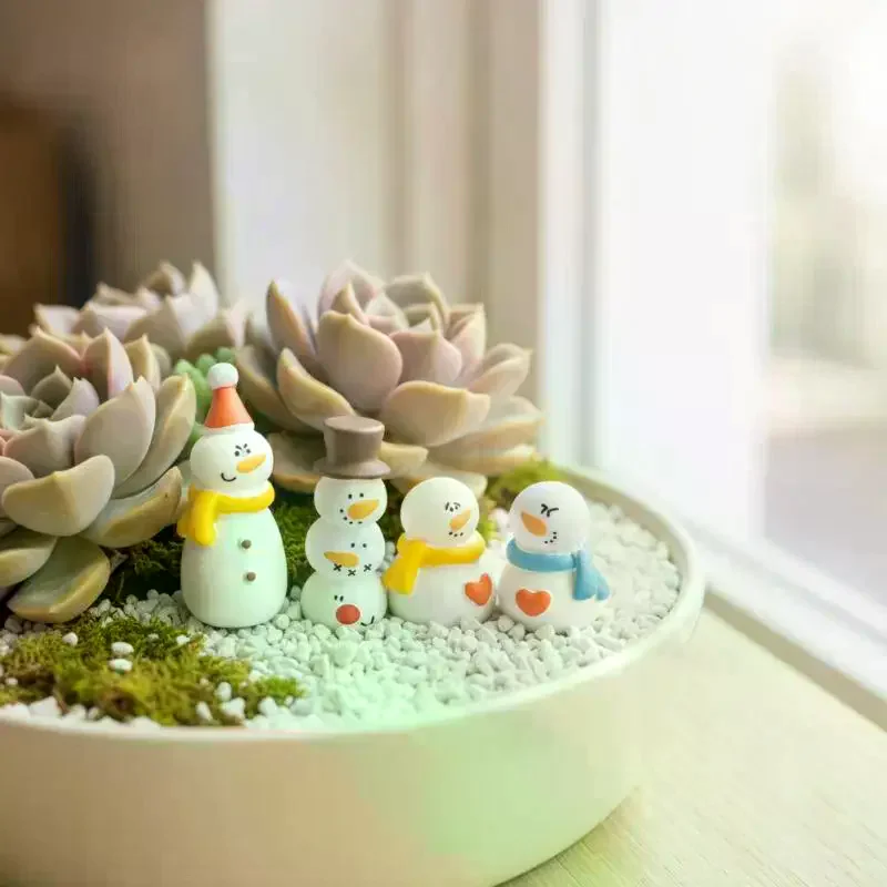 Mini Christmas Resin Figurine Set With Santa Snowman Designs Perfect For Desktop Decor Micro Landscape Holiday Ornaments