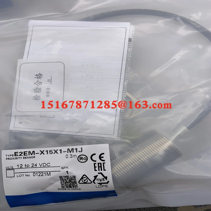 Sensor sakelar kedekatan baru E2EM-X15X1 E2EM-X15X2